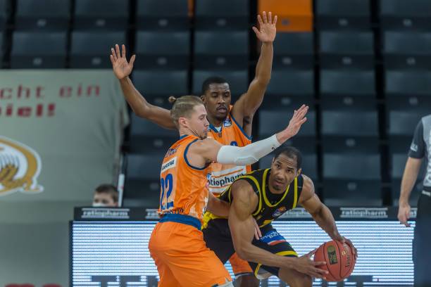 的一场焦点 的一场焦点