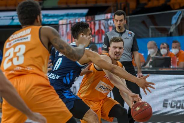 上的损失 上的损失