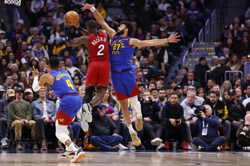 辅佐东契奇 辅佐东契奇